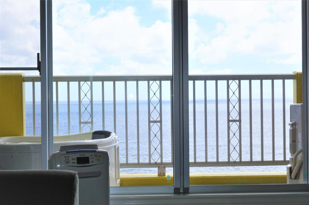 Okinawa Ocean Front Hotel Чатан Екстериор снимка